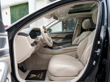 Mercedes-Benz S