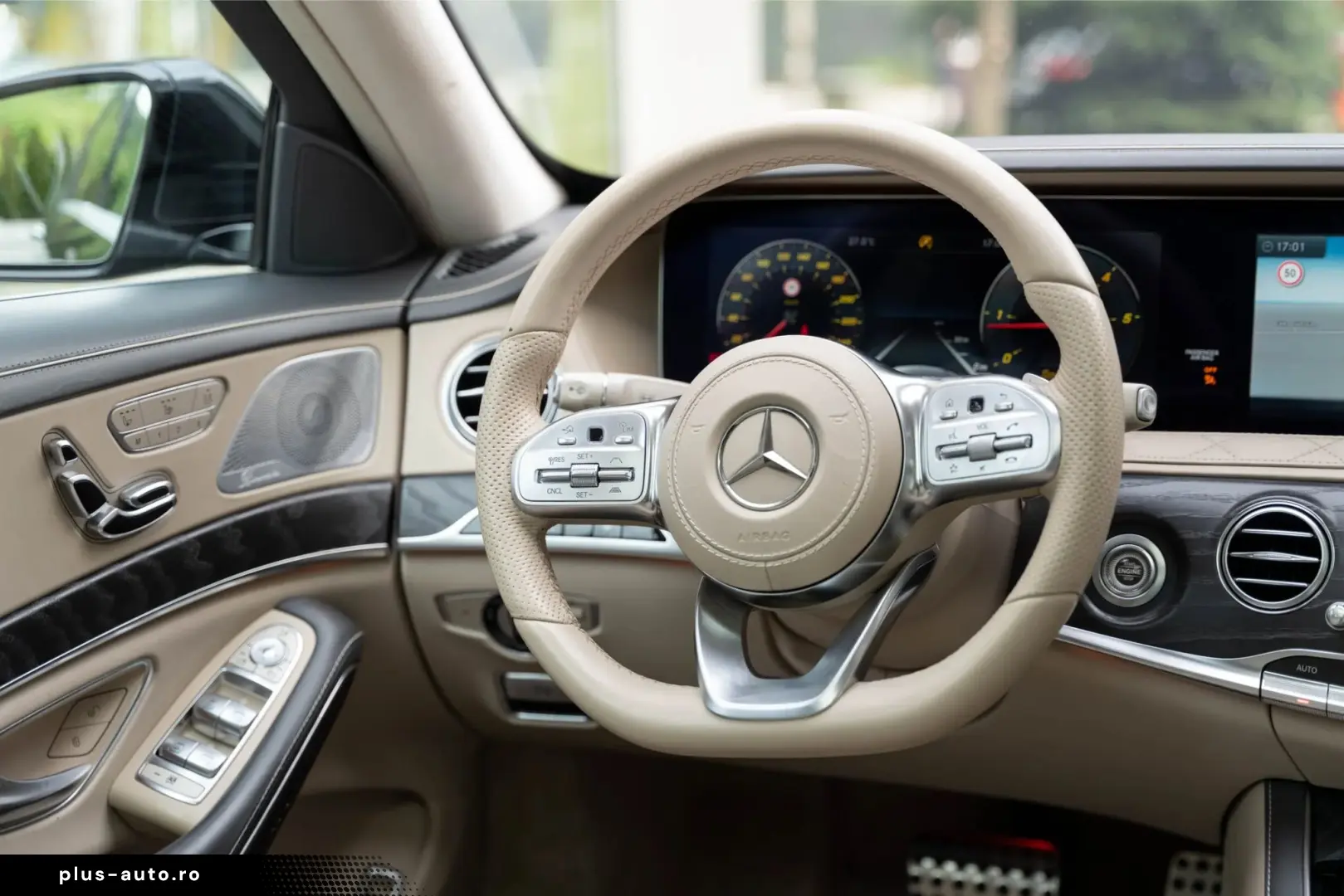 Mercedes-Benz S