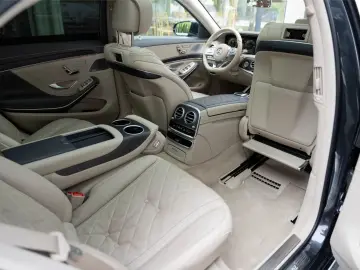 Mercedes-Benz S