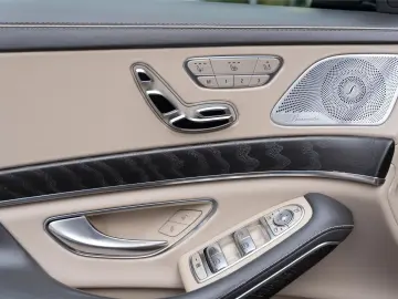 Mercedes-Benz S