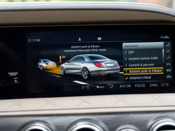 Mercedes-Benz S