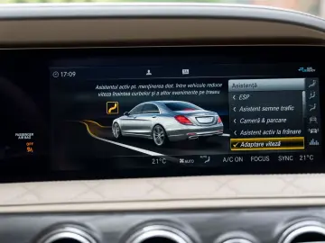 Mercedes-Benz S