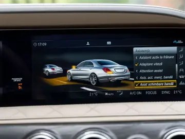 Mercedes-Benz S