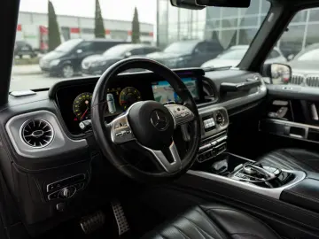 Mercedes-Benz G