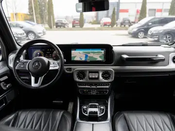Mercedes-Benz G