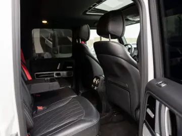 Mercedes-Benz G