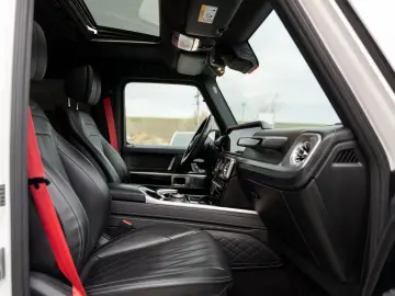 Mercedes-Benz G