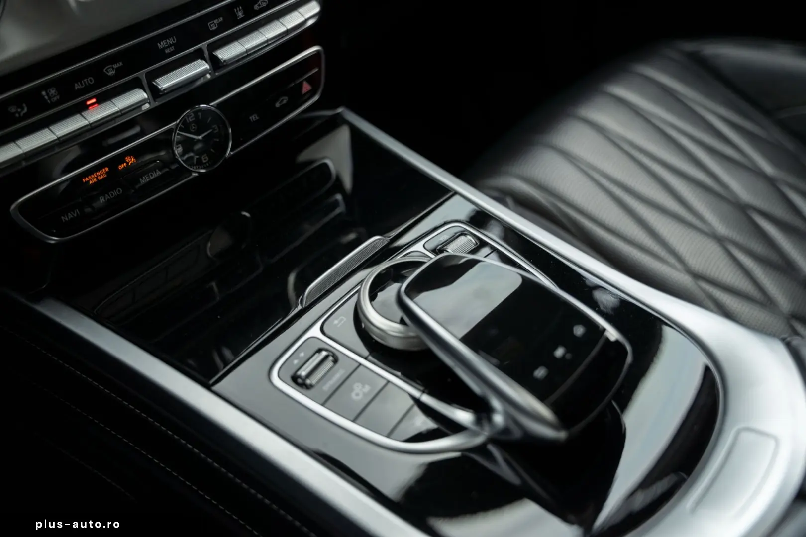 Mercedes-Benz G