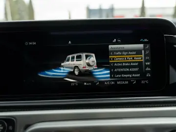 Mercedes-Benz G