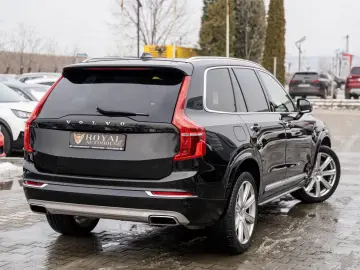 Volvo Xc-90