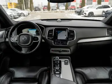 Volvo Xc-90