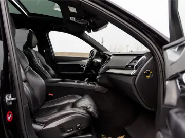 Volvo Xc-90