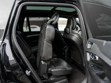 Volvo Xc-90