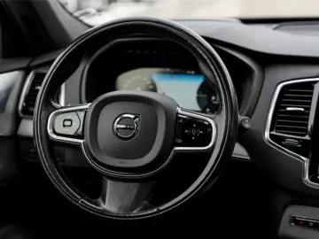 Volvo Xc-90
