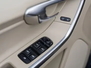 Volvo Xc-60