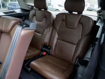 Volvo Xc-90