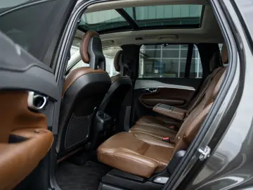 Volvo Xc-90