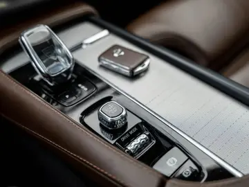 Volvo Xc-90