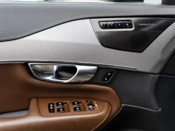 Volvo Xc-90
