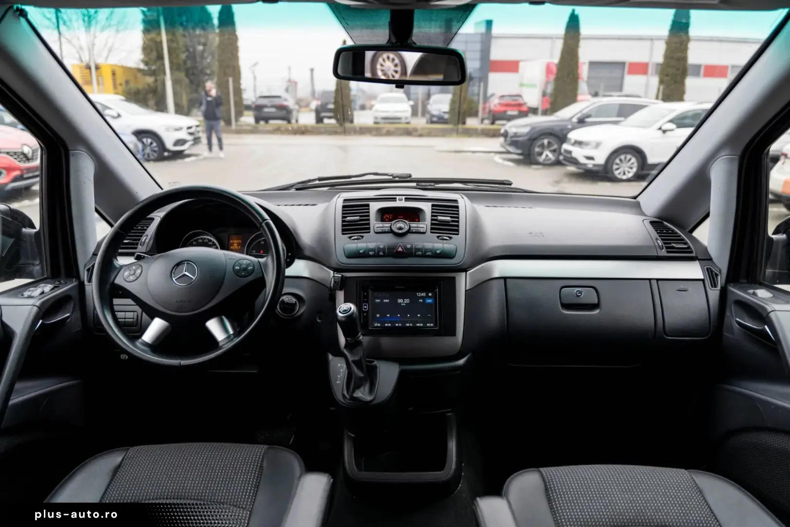 Mercedes-Benz Viano