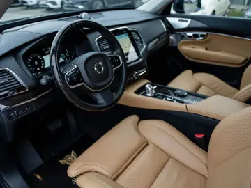 Volvo Xc-90