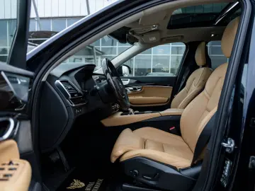 Volvo Xc-90
