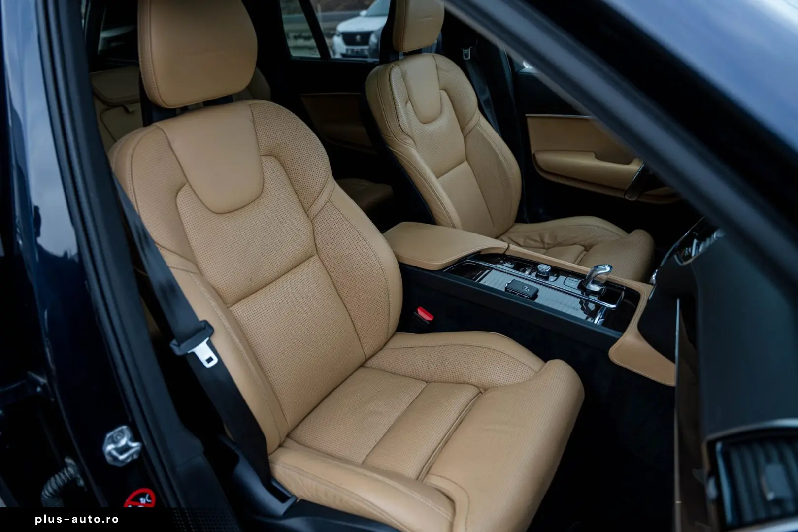Volvo Xc-90