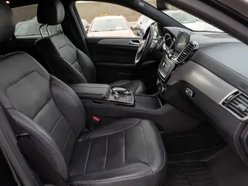 Mercedes-Benz Gle-Coupe