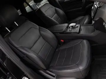 Mercedes-Benz Gle-Coupe
