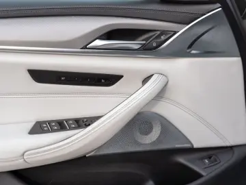 Bmw Bmw-M5