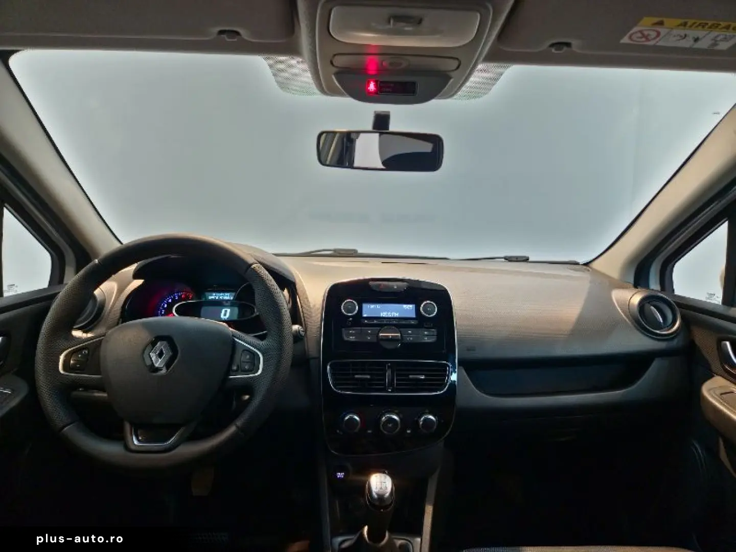 RENAULT CLIO 1.2 16V 75CP Life