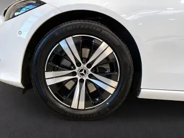Mercedes-Benz C 220 d AVANTGARDE
