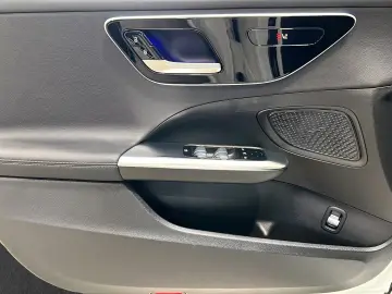 Mercedes-Benz C 220 d AVANTGARDE