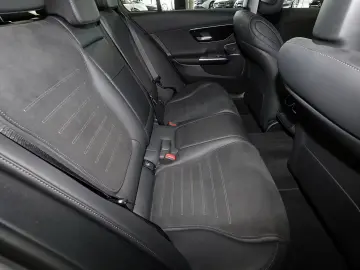 Mercedes-Benz C 200 d AMG MEMORY NIGHT HIFI 360