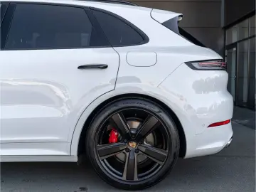 PORSCHE Cayenne S E-Hybrid BOSE Sportaga. InnoDrive HUD
