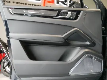 PORSCHE Cayenne Turbo GT Coupe Sport Chrono Matrix Pano