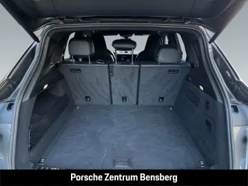 PORSCHE Cayenne GTS Pano Head-Up 22Zoll Nachtsicht