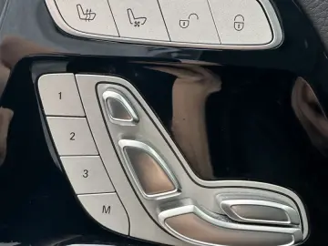 MERCEDES-BENZ G 63 AMG Driver's Package NAV LED…