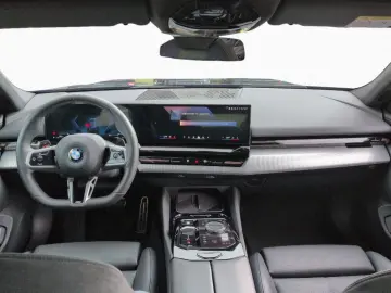 BMW 520d Limo M-Sport H K ACC ad.LED DAB RFK SHZ LRH