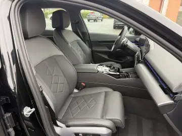 BMW 520i LiveCockpit Prof HeadUp Adapt LED Travel Co