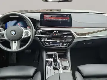 BMW 530d xDrive Limousine Standheizung Harman K LED