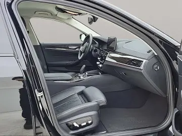 BMW 530d xDrive Limousine Standheizung Harman K LED