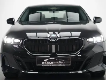 BMW 520d xDrive M Sport ICONIC 360 H&K HEADUP MEMORY