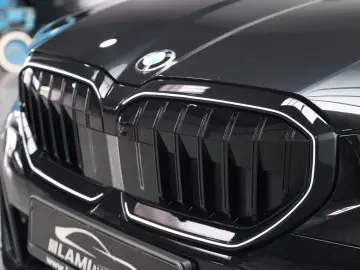 BMW 520d xDrive M Sport ICONIC 360 H&K HEADUP MEMORY