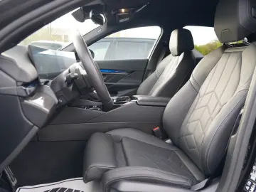 BMW 520d xDrive M Sport ICONIC 360 H&K HEADUP MEMORY