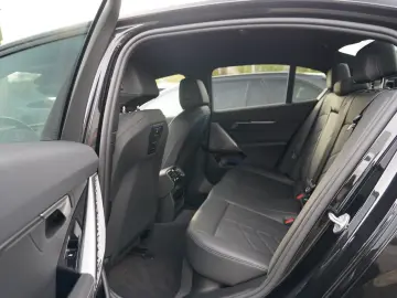 BMW 520d xDrive M Sport ICONIC 360 H&K HEADUP MEMORY