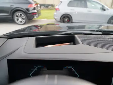 BMW 520d xDrive M Sport ICONIC 360 H&K HEADUP MEMORY