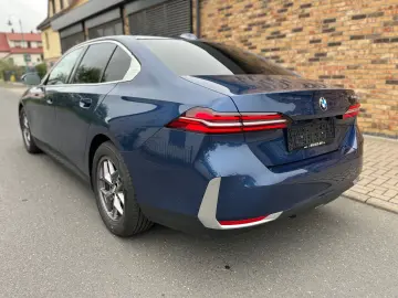 BMW 520dA DAPlus Navi adLED Leder Kamera