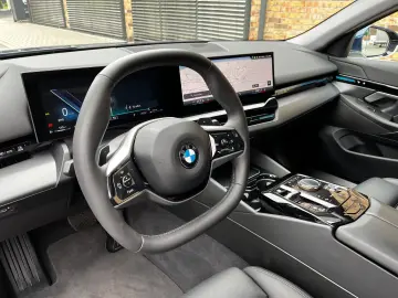 BMW 520dA DAPlus Navi adLED Leder Kamera
