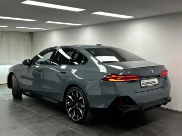 BMW 550e xDrive Limousine M Sportpaket Pro Harman Ka